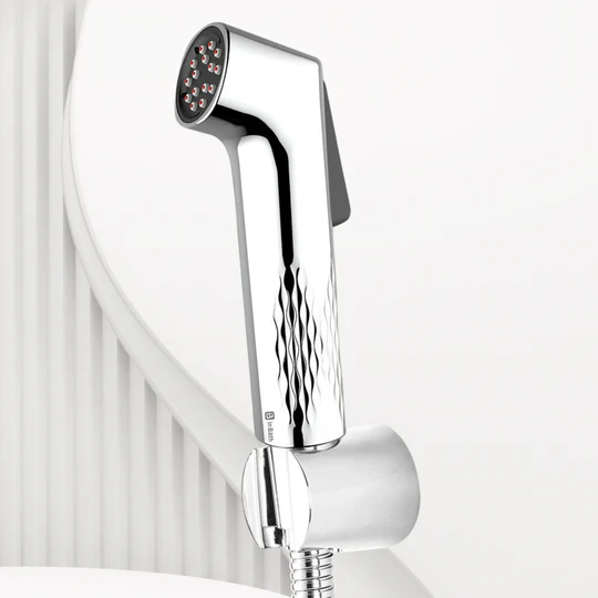 Self cleaning health faucet set